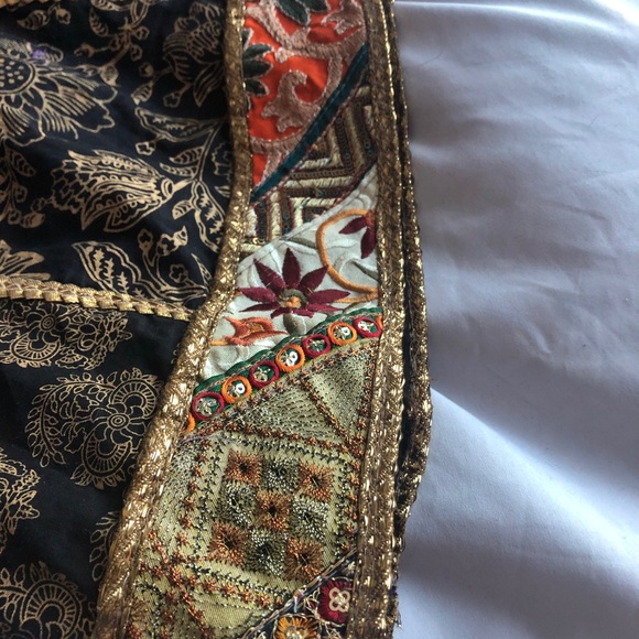 Sari - Picture 4 of 6